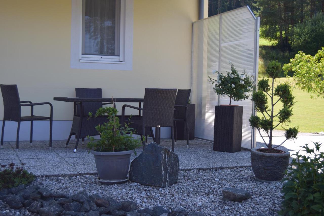 Ferienwohnungen Valerie Sankt Primus Exterior foto