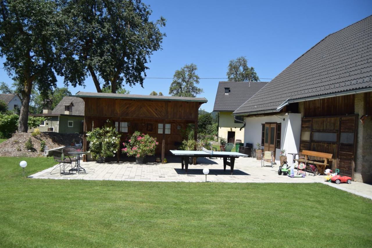 Ferienwohnungen Valerie Sankt Primus Exterior foto